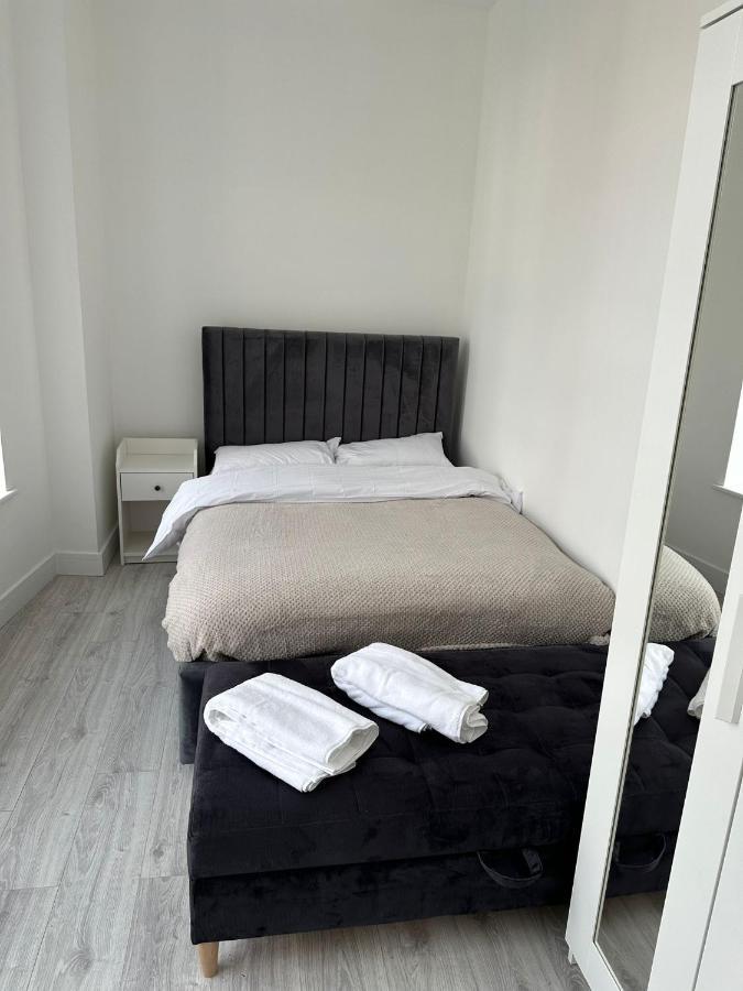 Apartmán The Walworth Retreat- Cozy Flats In Londýn Exteriér fotografie